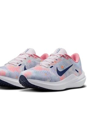 Nike Women’s Air Zoom Winflo 10 Premium 'Floral Watercolor' Sneakers